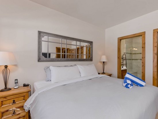 Big White 3 Bedroom Accommodation - Southpoint - #4423