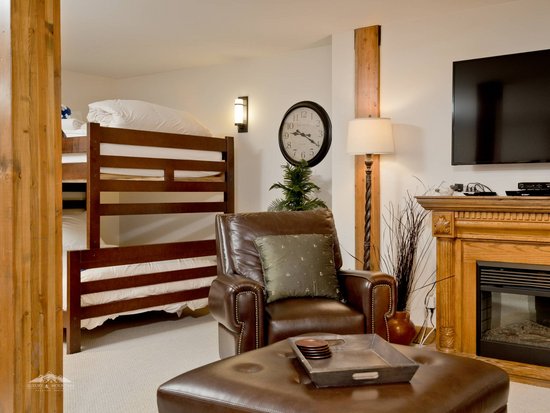 Big White 3 Bedroom Accommodation - Southpoint - #4423