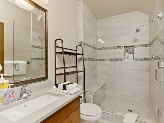 Big White 3 Bedroom Accommodation - Southpoint - #4423