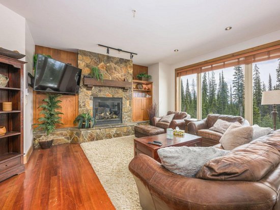 Big White 3 Bedroom Accommodation - Southpoint - #4423