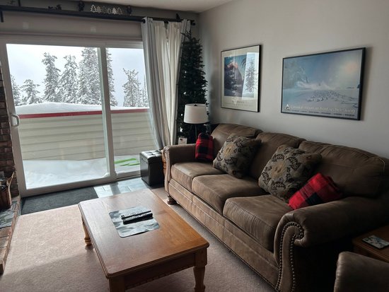 Big White 2 Bedroom Accommodation - Ponderosa - #4424