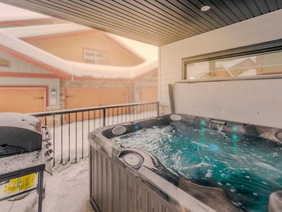 Big White 3 Bedroom Accommodation - Spyglass - #4431