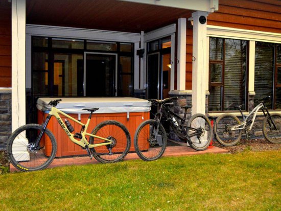 Sun Peaks 2 Bedroom Accommodation - Stone's Throw - #4433 Sun Peaks 2 Bedroom Accommodation - Stone's Throw - #4433