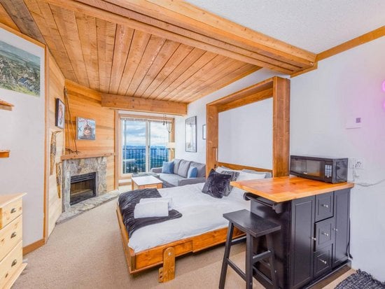 Big White Studio Accommodation - Moguls - #4437 Big White Studio Accommodation - Moguls - #4437