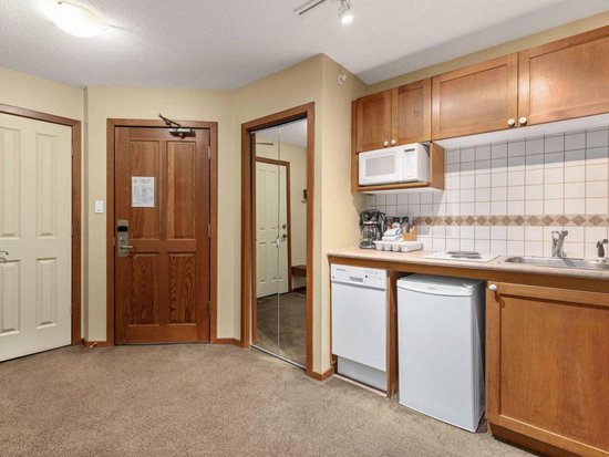 Whistler Studio Accommodation - Cascade Lodge - #4438