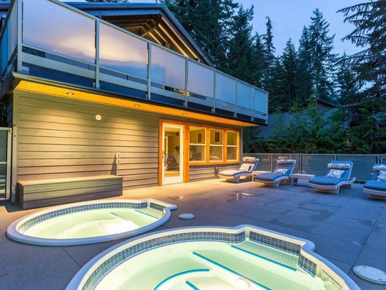 Whistler 11 Bedroom Accommodation - Alta Vista 1 - #4439 Whistler 11 Bedroom Accommodation - Alta Vista 1 - #4439