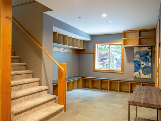 Whistler 11 Bedroom Accommodation - Alta Vista 1 - #4439 Whistler 11 Bedroom Accommodation - Alta Vista 1 - #4439