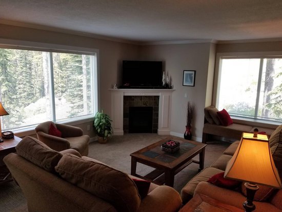 Big White 3 Bedroom Accommodation - Plaza on the Ridge - #4448