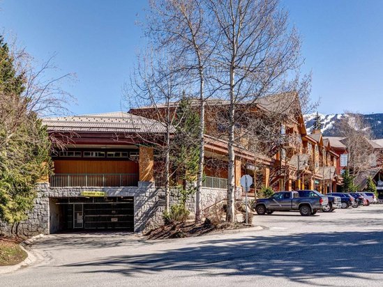 Whistler 2 Bedroom Accommodation - Marketplace Lodge - #4452 Whistler 2 Bedroom Accommodation - Marketplace Lodge - #4452