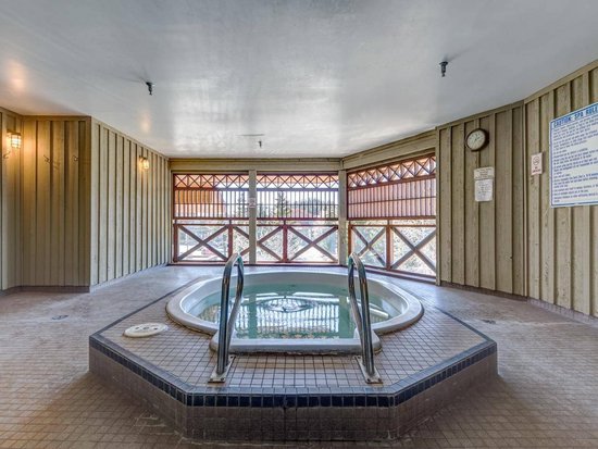 Whistler 2 Bedroom Accommodation - Marketplace Lodge - #4452 Whistler 2 Bedroom Accommodation - Marketplace Lodge - #4452