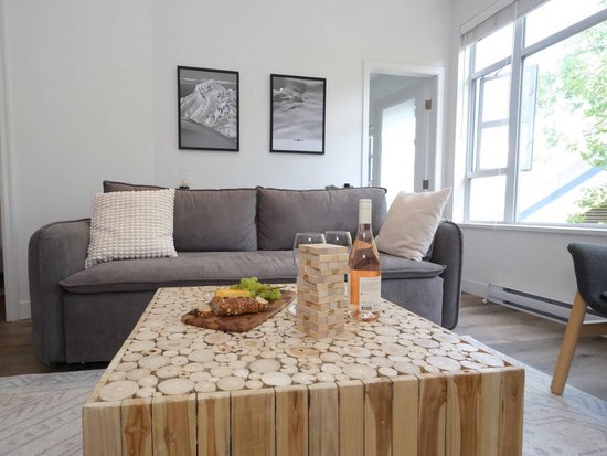 Whistler 2 Bedroom Accommodation - Marketplace Lodge - #4452 Whistler 2 Bedroom Accommodation - Marketplace Lodge - #4452