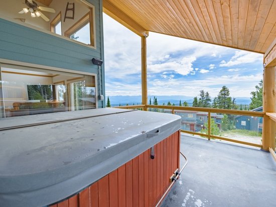 Big White 3 Bedroom Accommodation - Chalet/House - #4456