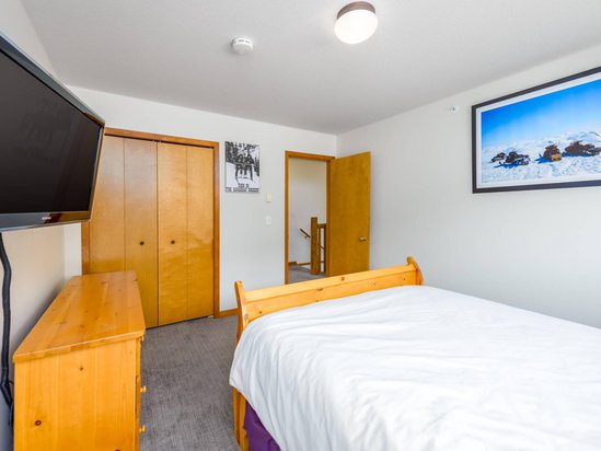 Big White 3 Bedroom Accommodation - Chalet/House - #4456