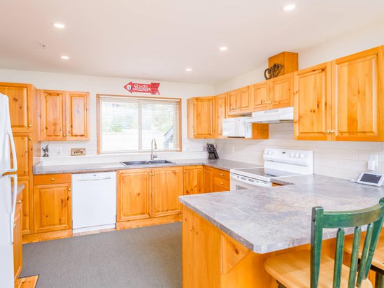 Big White 3 Bedroom Accommodation - Chalet/House - #4456