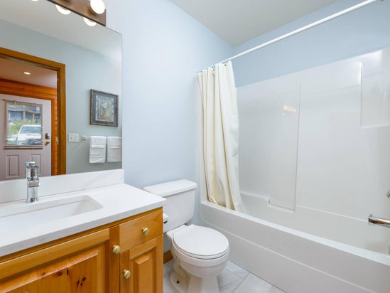 Big White 3 Bedroom Accommodation - Chalet/House - #4456