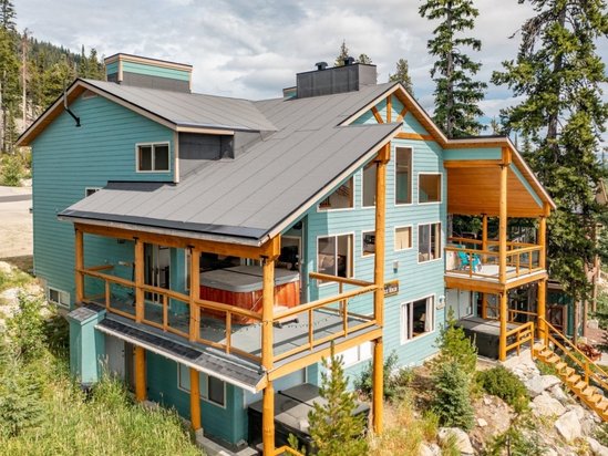 Big White 3 Bedroom Accommodation - Chalet/House - #4456