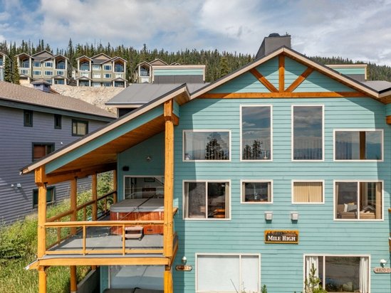 Big White 3 Bedroom Accommodation - Chalet/House - #4456