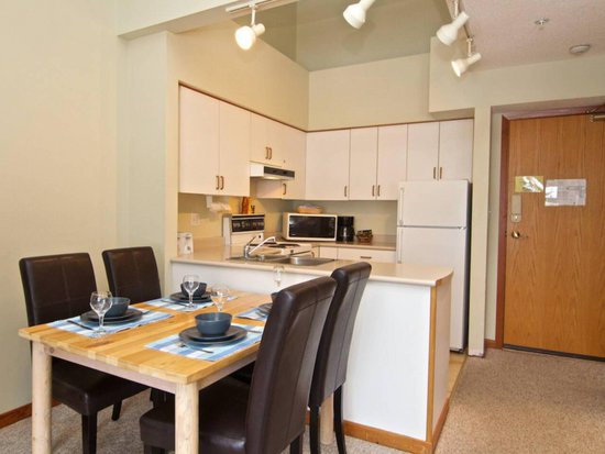Whistler 1 Bedroom Accommodation - Lake Placid Lodge - #4459