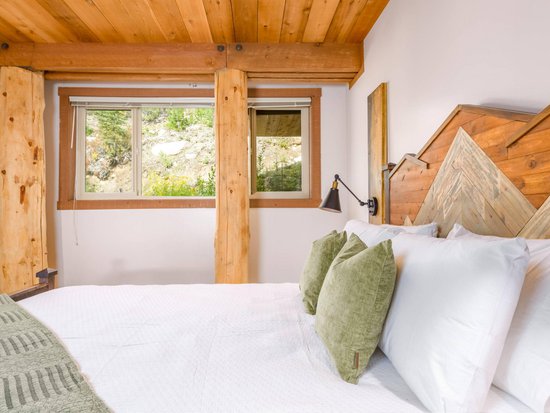 Big White 3 Bedroom Accommodation - Moguls - #4467