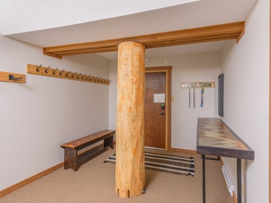 Big White 3 Bedroom Accommodation - Moguls - #4467