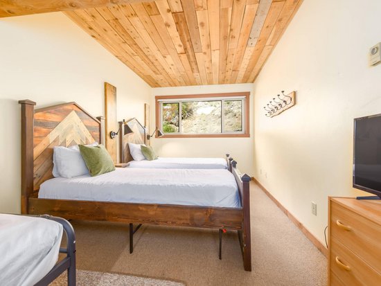 Big White 3 Bedroom Accommodation - Moguls - #4467