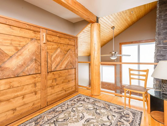 Big White 2 Bedroom Accommodation - Snow Pine Estates - #4468