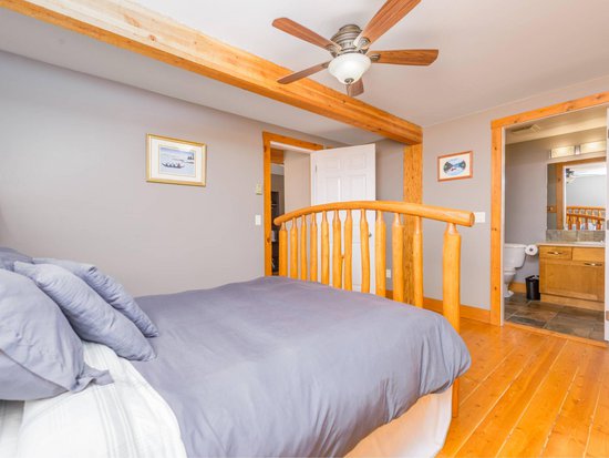 Big White 2 Bedroom Accommodation - Snow Pine Estates - #4468