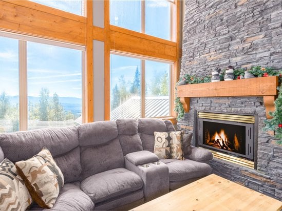 Big White 2 Bedroom Accommodation - Snow Pine Estates - #4468