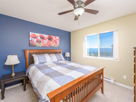 Big White 4 Bedroom Accommodation - Snow Pine Estates - #4469