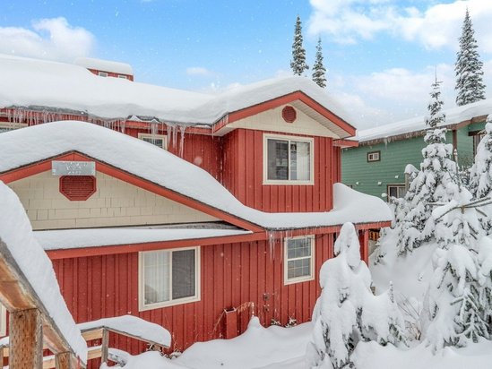 Big White 4 Bedroom Accommodation - Snow Pine Estates - #4469
