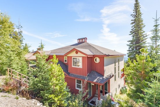 Big White 4 Bedroom Accommodation - Snow Pine Estates - #4469