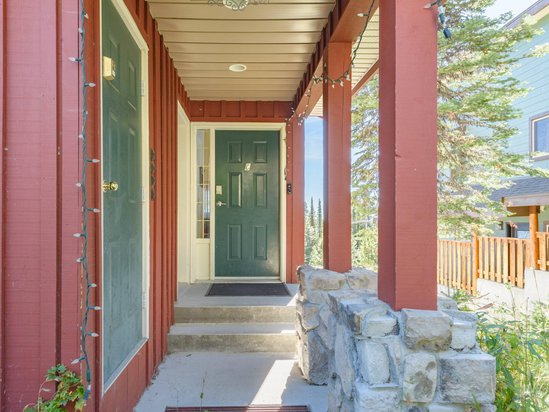 Big White 4 Bedroom Accommodation - Snow Pine Estates - #4469