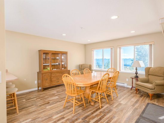 Big White 4 Bedroom Accommodation - Snow Pine Estates - #4469