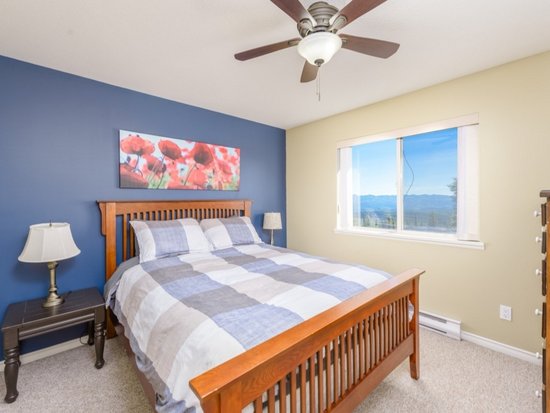 Big White 4 Bedroom Accommodation - Snow Pine Estates - #4469