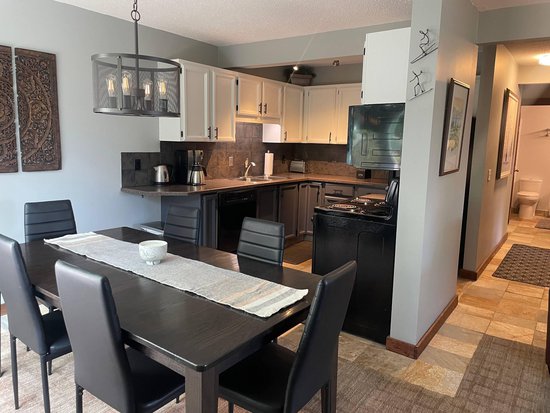 Big White 2 Bedroom Accommodation - Ponderosa - #4470 Big White 2 Bedroom Accommodation - Ponderosa - #4470