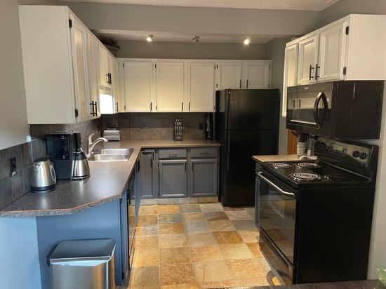 Big White 2 Bedroom Accommodation - Ponderosa - #4470 Big White 2 Bedroom Accommodation - Ponderosa - #4470