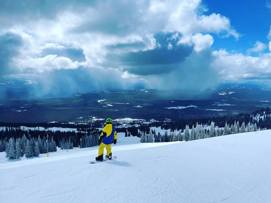 Big White 2 Bedroom Accommodation - Ponderosa - #4470 Big White 2 Bedroom Accommodation - Ponderosa - #4470