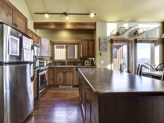 Big White 3 Bedroom Accommodation - Forest Ln Estates - #4473