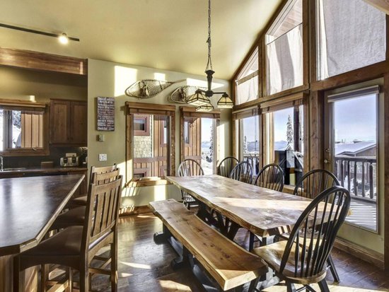 Big White 3 Bedroom Accommodation - Forest Ln Estates - #4473