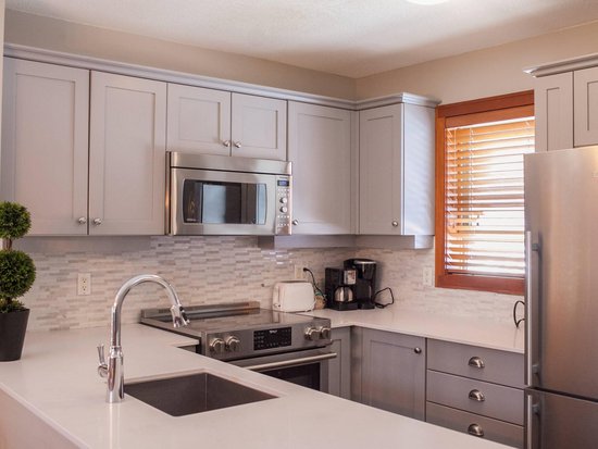 Whistler 3 Bedroom Accommodation - Treeline - #4474