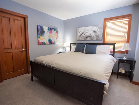 Whistler 3 Bedroom Accommodation - Treeline - #4474