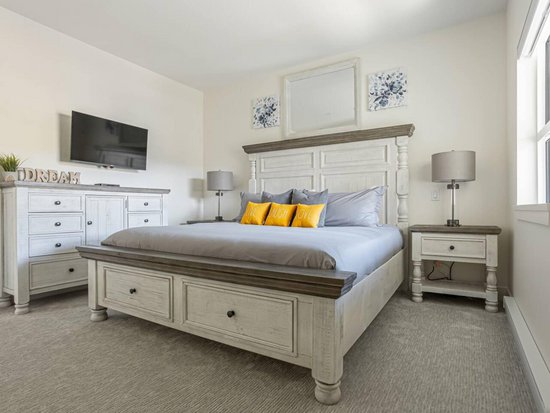 Big White 3 Bedroom Accommodation - Spyglass - #4484