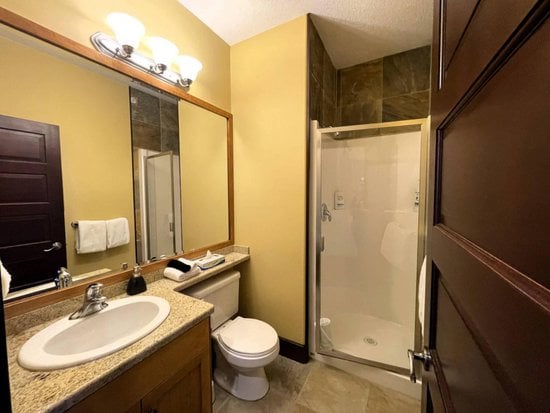 Big White 3 Bedroom Accommodation - Aspens - #4487