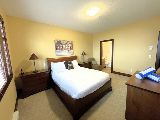 Big White 3 Bedroom Accommodation - Aspens - #4487