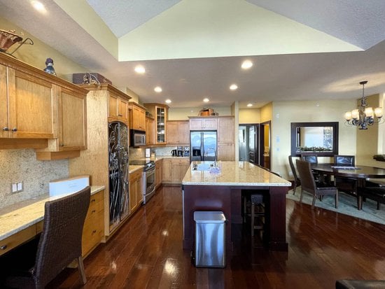 Big White 3 Bedroom Accommodation - Aspens - #4487