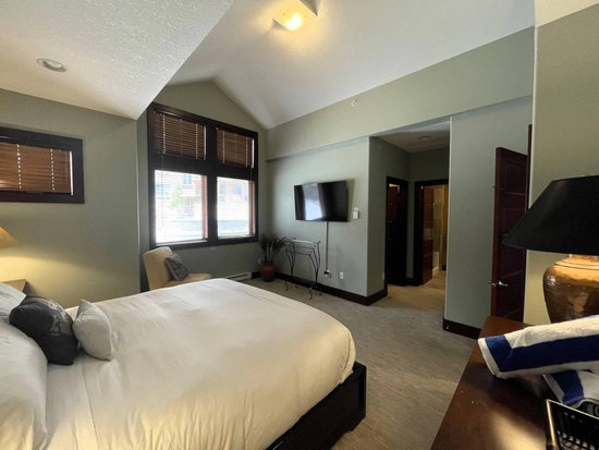 Big White 3 Bedroom Accommodation - Aspens - #4487