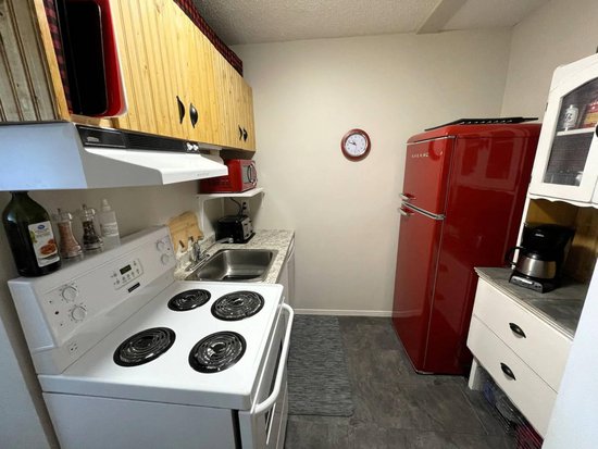 Big White Studio Accommodation - Whitefoot Lodge - #4488 Big White Studio Accommodation - Whitefoot Lodge - #4488