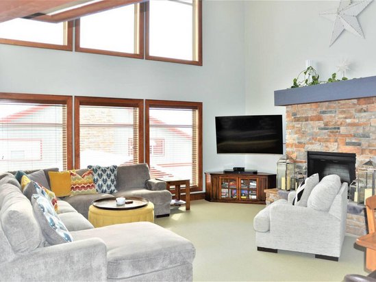 Big White 3 Bedroom Accommodation - Spyglass - #4489