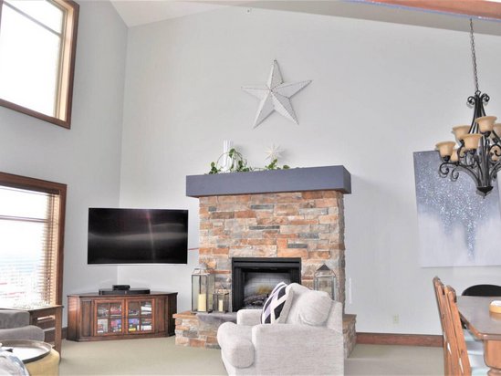 Big White 3 Bedroom Accommodation - Spyglass - #4489