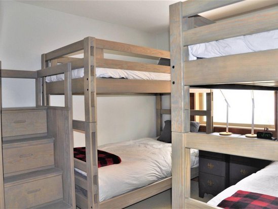 Big White 3 Bedroom Accommodation - Spyglass - #4489